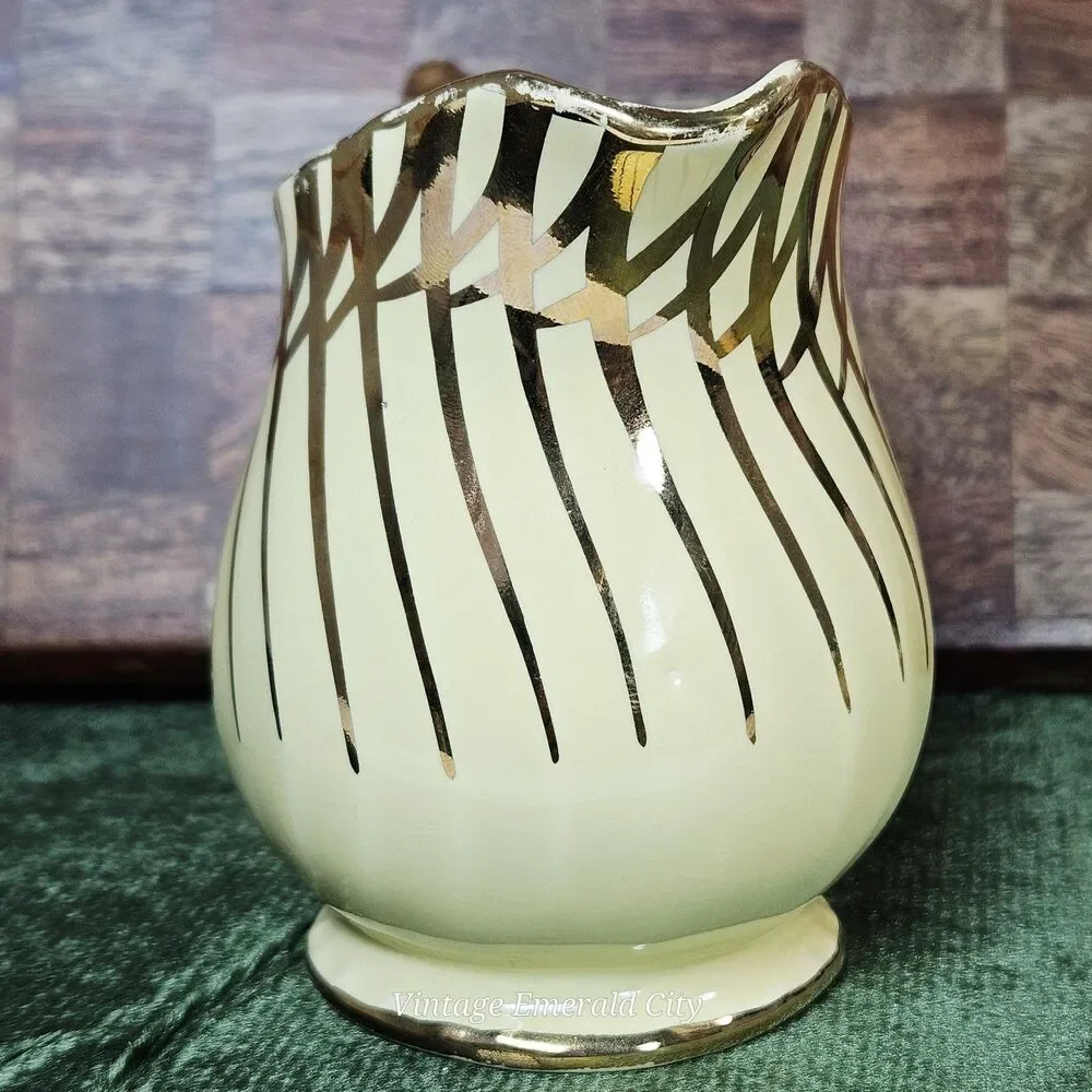 Vtg Sadler China England Milk Creamer Pitcher Yellow & 14K Gold Rim Swirl 1950